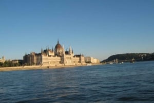 Budapest: Tour di mezza giornata dei punti salienti in un piccolo gruppo privato
