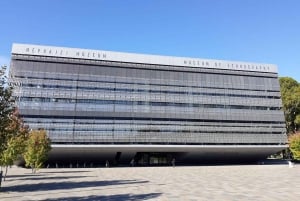 Budapest: Heroes' Square and City Park Tour with Folk Music