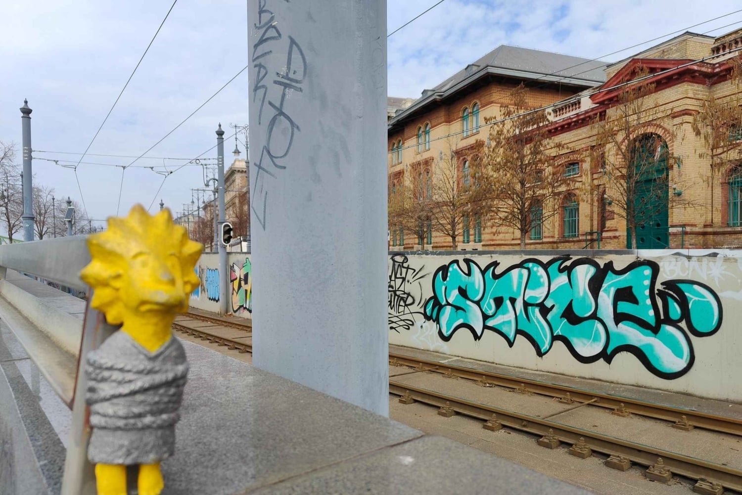 Budapest Verborgen Parels Bike Tour: mini-beeldjes & uitzichten