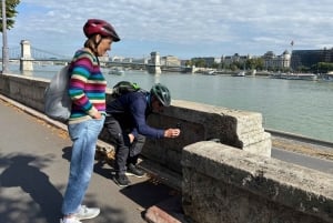Budapest Verborgen Parels Bike Tour: mini-beeldjes & uitzichten