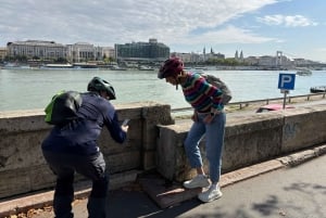 Budapest Verborgen Parels Bike Tour: mini-beeldjes & uitzichten