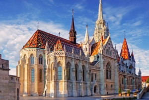 Budapest: Self-Guided Highlights Scavenger Hunt & Tour