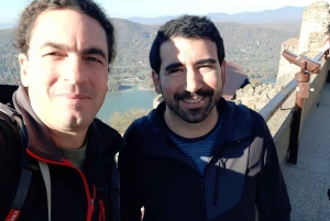 ブダペスト ヴィシェグラード城へのハイキング（サウナ付）／ドナウビーチ