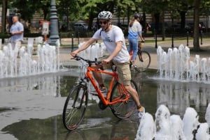 Budapest: Historic Downtown bicycle ride with Scenic Views