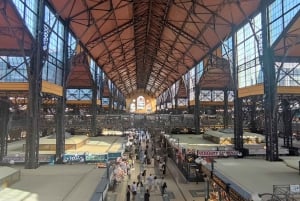 Budapest: Hungarian Cuisine in the Market Hall (german)