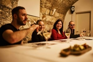 Budapest: Ungarsk vin- og madsmagning