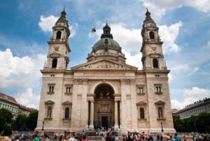 Budapest: Inner City Walking Tour in German