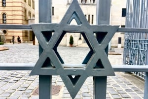 Budapest: Jewish Heritage Private Walking Tour + visit op.
