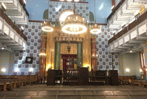 Budapest: Jewish History with Local Guide & Synagogue Ticket