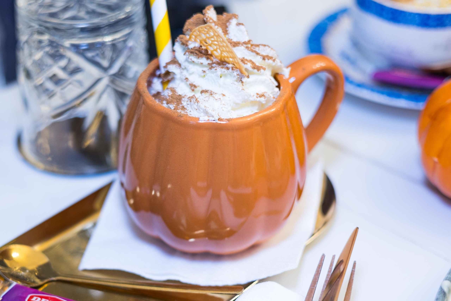 Budapest: Le Báb Afternoon Tea Experience