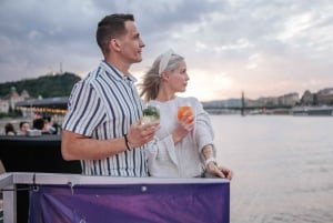 Budapest: Lotus Cruise with Unlimited Aperol and Prosecco