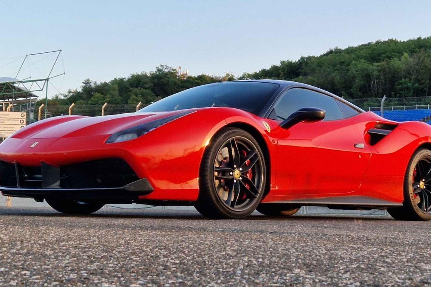 Budapeszt: wycieczka po mieście luksusowym autem z przewodnikiem