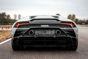 Budapest: Luxury Car City Tour with Guide