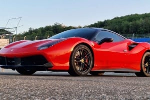 Budapeszt: wycieczka po mieście luksusowym autem z przewodnikiem