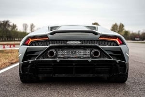 Budapeszt: wycieczka po mieście luksusowym autem z przewodnikiem