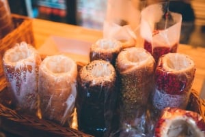 Budapestin markkinat ja ruoanmaistajaiskierros paikallisen oppaan kanssa