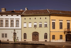 Budapest: Matthias Church: Colorful Tiles & Coronations Tour