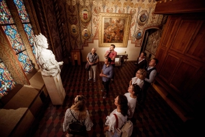 Budapest: Matthias Church: Colorful Tiles & Coronations Tour