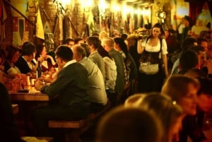 Budapest: Cena medieval Sir Lancelot con espectáculo y bebida