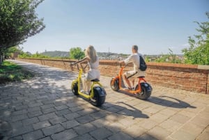 Budapest: MonsteRoller E-Scooter Tour