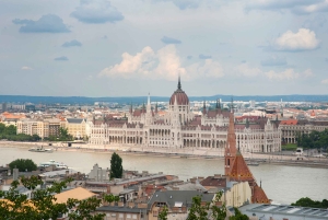 Budapest: Multilingual Highlights Tour