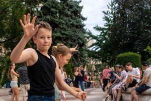 Budapest: Music and Dance Tour with a Local Host