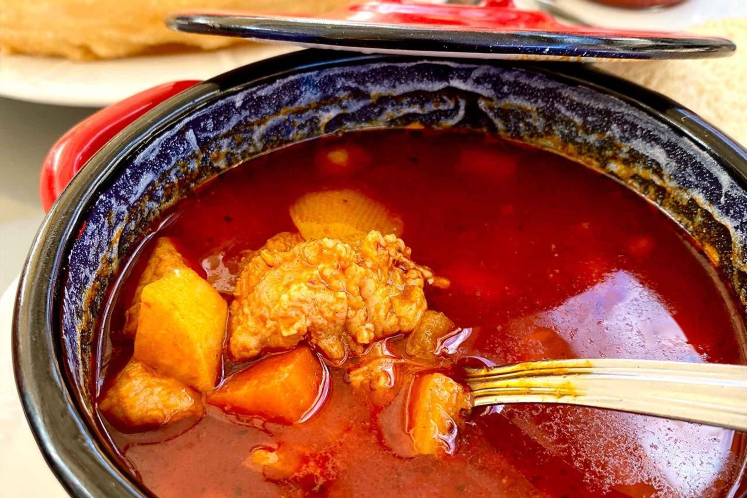 Budapest: Nellicious Private Food Tour