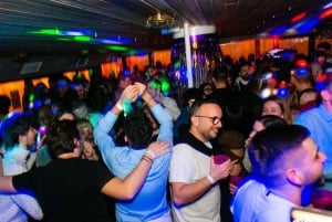 Budapest: New Year Boat Party Cruises with Unlimited Drinks