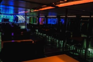 Budapest: New Year’s Eve Boat Cruise with Unlimited Drinks