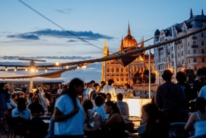 Budapest : croisière du Nouvel An avec forfait boissons à volonté