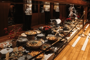 Budapeszt: Sylwestrowy rejs z kolacją i muzyką na żywo