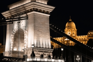 Budapeszt: Sylwestrowy rejs z kolacją i muzyką na żywo