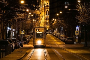 Budapeste: passeio noturno e observação da lua em um minibus retro