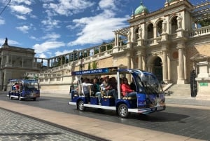 Budapest: Official Buda Castle Electric Hop-On Hop-Off Bus