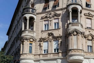 Budapest: tour a pie por el casco antiguo de Buda y actuación de música folclórica