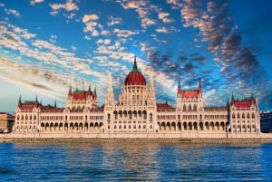 Budapest Old Town and Top Attractions Private Walking Tour