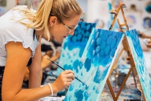 Budapest: Paint and sip experience (2 hrs for beginners)