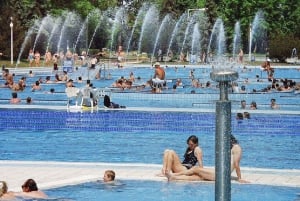 Budapest: Palatinus Spa & Pools Full-Day Admission