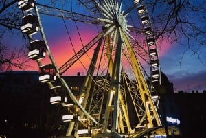 Budapest: Parliament, Christmas Market and Ferris Wheel