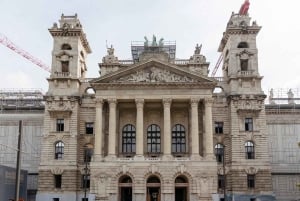 Budapeste: visita ao Parlamento e arredores com música folclórica