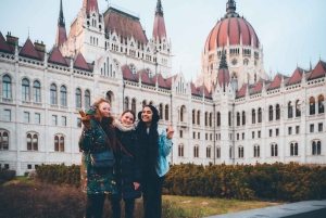 Budapest: Pesti – kohokohdat kävelykierros, pienryhmä ja yksityinen