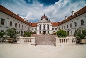 Budapest: Private 3-Hour Gödöllő Palace Tour