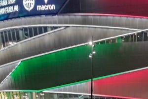 Budapest: Private 3 hours Electric Rickshaw Tour with Coffee