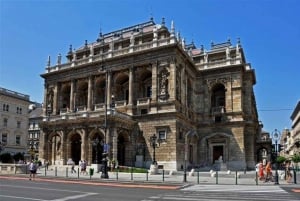 Budapest: Private 4-Hour Guided Walking Tour