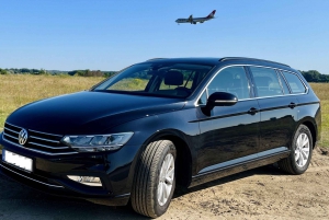 Budapest: Private Airport Transfer