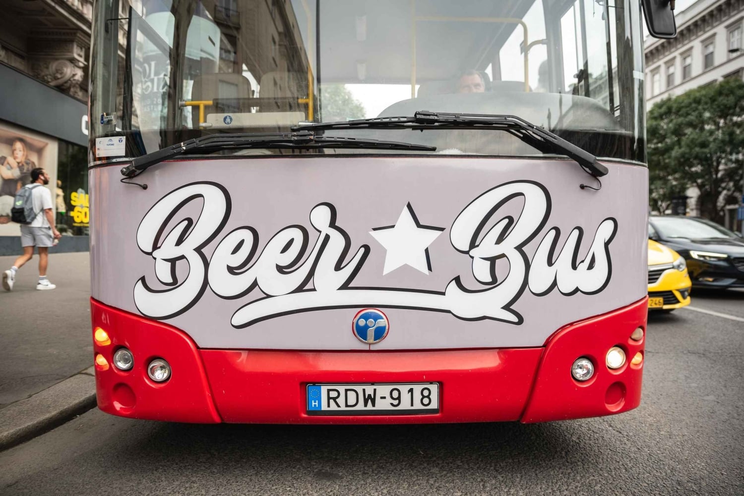 Budapest Private Beer Bus Tour with Unlimited Beer