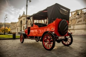 Budapest: Private City Tour by Vintage Royal Car