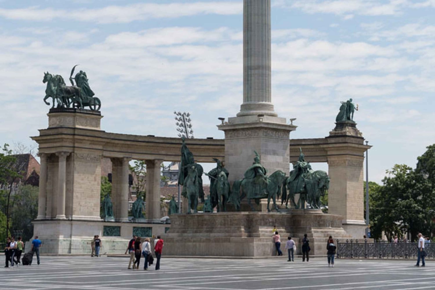Budapest - privat Privat stadsvandring med Tuk-Tuk och guidad kryssning
