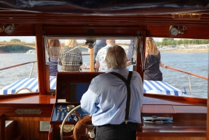 Budapest: Budapesti: Yksityinen Tonavan risteily tervetuliaisjuomineen.