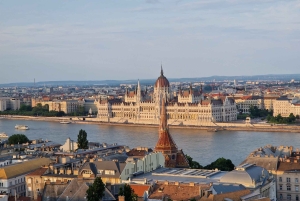 Budapest: tour privato di lusso con un madrelingua, in spagnolo
